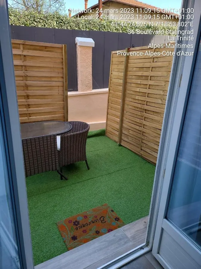 Studio 1 A La Trinite Proche De Nice, Monaco Et L'Italie Guest house